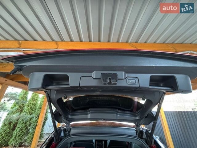 Червоний Ленд Ровер Рендж Ровер Евок, об'ємом двигуна 2 л та пробігом 133 тис. км за 20000 $, фото 31 на Automoto.ua