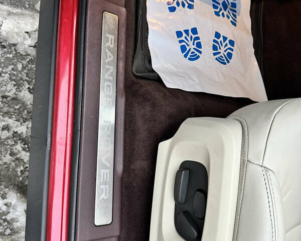 Красный Ленд Ровер Рендж Ровер Эвок, объемом двигателя 2 л и пробегом 210 тыс. км за 15000 $, фото 24 на Automoto.ua