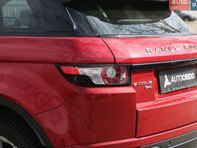 Червоний Ленд Ровер Рендж Ровер Евок, об'ємом двигуна 2 л та пробігом 133 тис. км за 19300 $, фото 7 на Automoto.ua