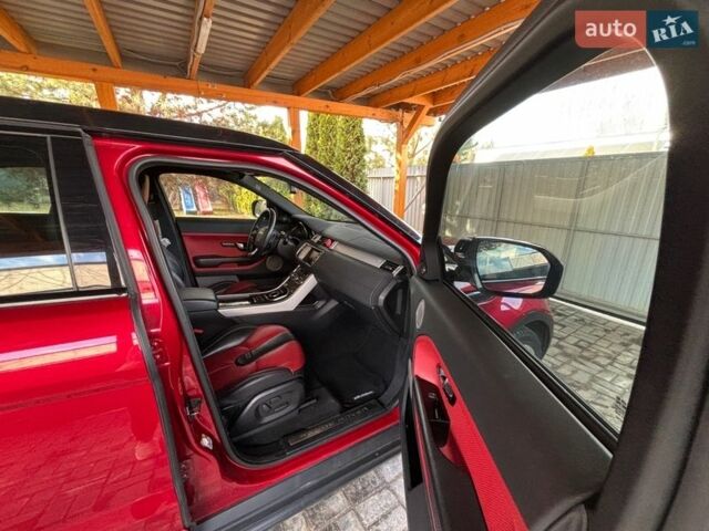 Червоний Ленд Ровер Рендж Ровер Евок, об'ємом двигуна 2 л та пробігом 133 тис. км за 20000 $, фото 20 на Automoto.ua