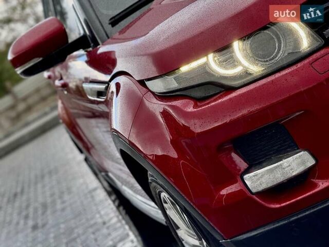 Червоний Ленд Ровер Рендж Ровер Евок, об'ємом двигуна 2 л та пробігом 137 тис. км за 14700 $, фото 13 на Automoto.ua