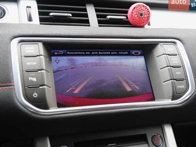 Червоний Ленд Ровер Рендж Ровер Евок, об'ємом двигуна 2 л та пробігом 133 тис. км за 19300 $, фото 26 на Automoto.ua