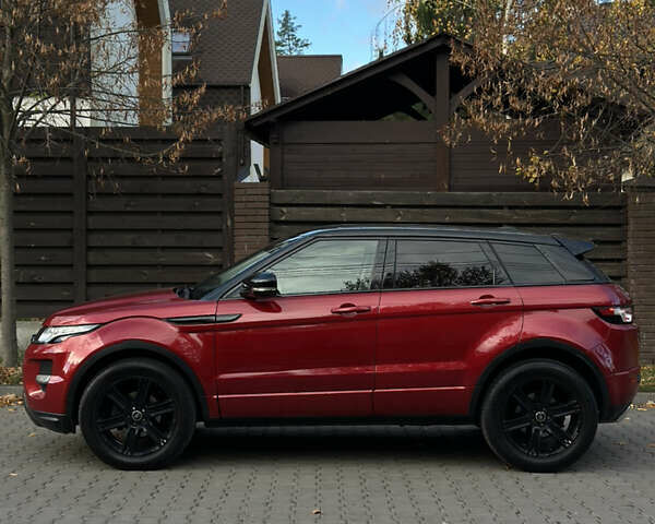 Красный Ленд Ровер Рендж Ровер Эвок, объемом двигателя 2.2 л и пробегом 185 тыс. км за 15400 $, фото 18 на Automoto.ua