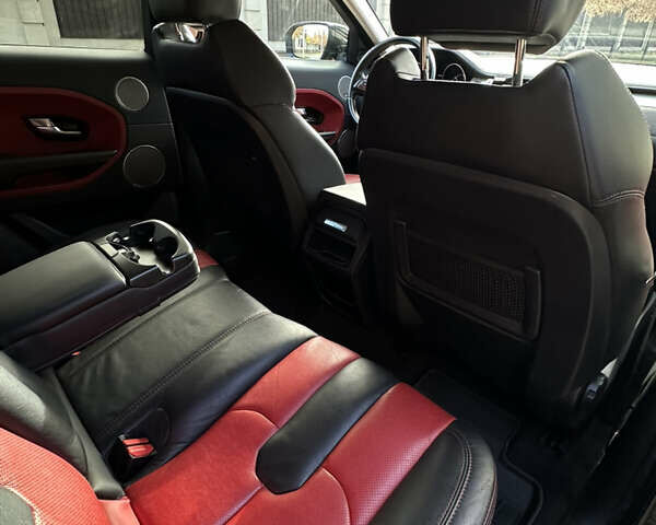 Красный Ленд Ровер Рендж Ровер Эвок, объемом двигателя 2.2 л и пробегом 185 тыс. км за 15400 $, фото 33 на Automoto.ua