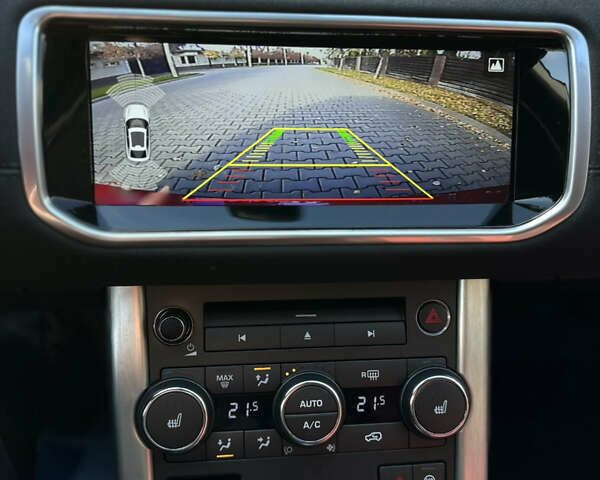 Красный Ленд Ровер Рендж Ровер Эвок, объемом двигателя 2.2 л и пробегом 185 тыс. км за 15400 $, фото 41 на Automoto.ua