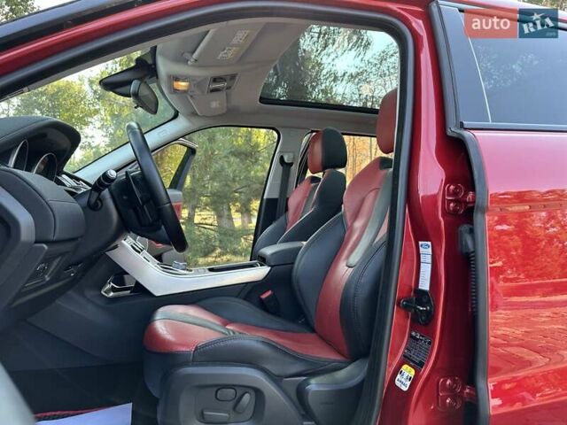 Красный Ленд Ровер Рендж Ровер Эвок, объемом двигателя 2.18 л и пробегом 139 тыс. км за 19777 $, фото 14 на Automoto.ua