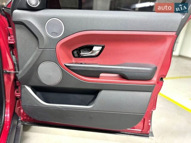 Красный Ленд Ровер Рендж Ровер Эвок, объемом двигателя 2.18 л и пробегом 91 тыс. км за 19500 $, фото 28 на Automoto.ua