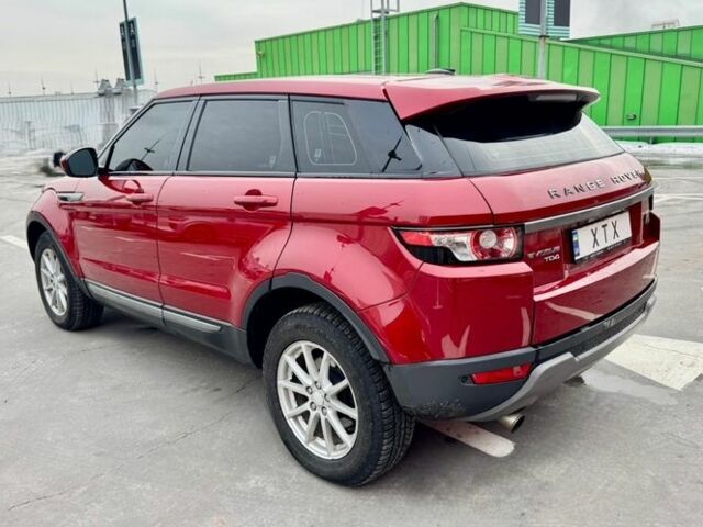 Червоний Ленд Ровер Рендж Ровер Евок, об'ємом двигуна 2.18 л та пробігом 171 тис. км за 15500 $, фото 3 на Automoto.ua