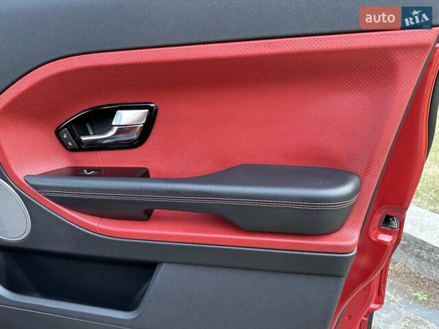 Красный Ленд Ровер Рендж Ровер Эвок, объемом двигателя 2.18 л и пробегом 139 тыс. км за 19777 $, фото 55 на Automoto.ua