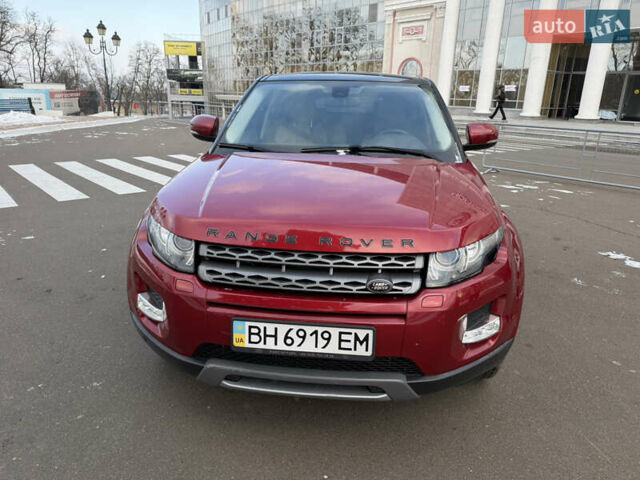 Красный Ленд Ровер Рендж Ровер Эвок, объемом двигателя 2.2 л и пробегом 97 тыс. км за 17500 $, фото 1 на Automoto.ua