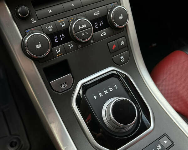 Красный Ленд Ровер Рендж Ровер Эвок, объемом двигателя 2.2 л и пробегом 185 тыс. км за 15400 $, фото 24 на Automoto.ua