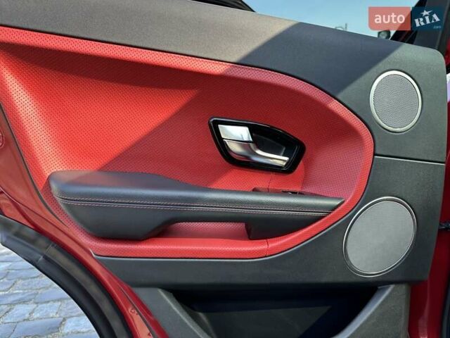 Красный Ленд Ровер Рендж Ровер Эвок, объемом двигателя 2.18 л и пробегом 139 тыс. км за 19777 $, фото 37 на Automoto.ua