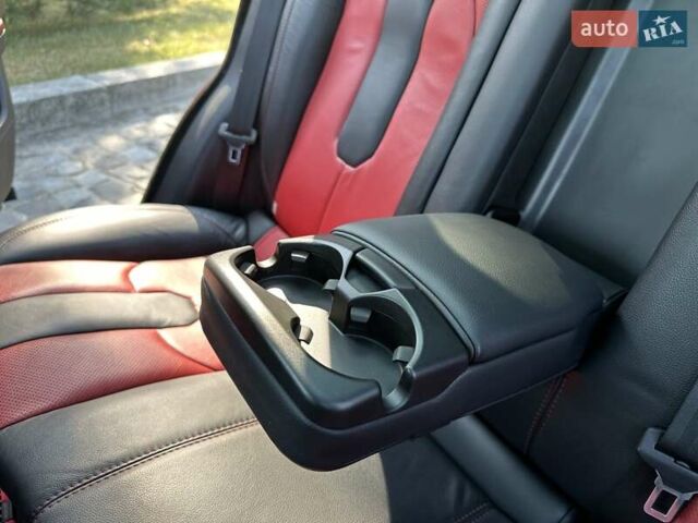 Красный Ленд Ровер Рендж Ровер Эвок, объемом двигателя 2.18 л и пробегом 139 тыс. км за 19777 $, фото 42 на Automoto.ua