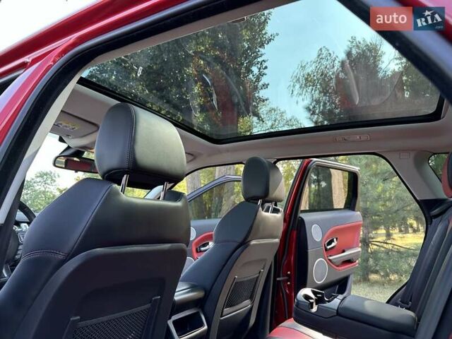 Красный Ленд Ровер Рендж Ровер Эвок, объемом двигателя 2.18 л и пробегом 139 тыс. км за 19777 $, фото 45 на Automoto.ua