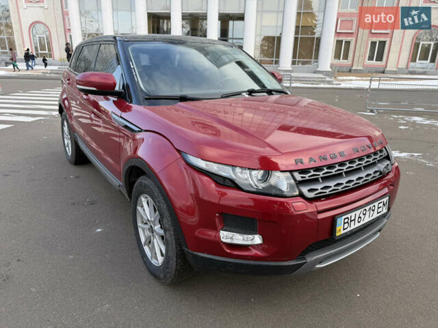 Красный Ленд Ровер Рендж Ровер Эвок, объемом двигателя 2.2 л и пробегом 97 тыс. км за 17500 $, фото 3 на Automoto.ua
