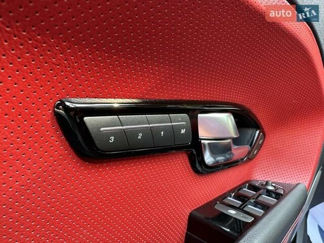 Красный Ленд Ровер Рендж Ровер Эвок, объемом двигателя 2.18 л и пробегом 139 тыс. км за 19777 $, фото 13 на Automoto.ua
