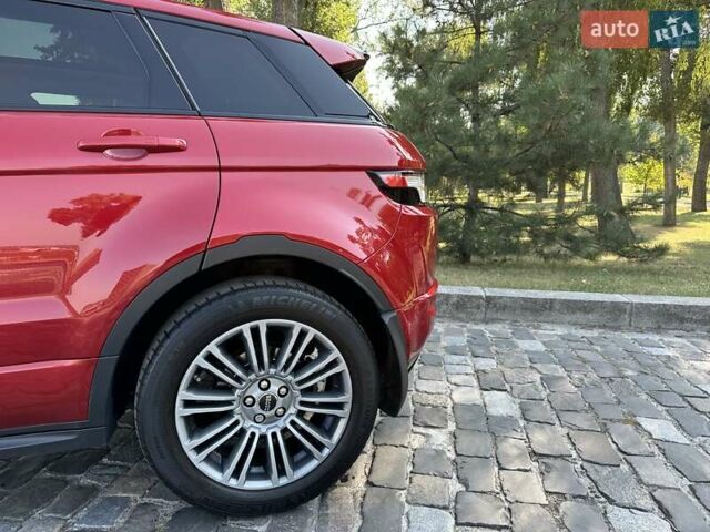 Красный Ленд Ровер Рендж Ровер Эвок, объемом двигателя 2.18 л и пробегом 139 тыс. км за 19777 $, фото 107 на Automoto.ua