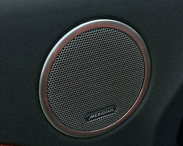 Красный Ленд Ровер Рендж Ровер Эвок, объемом двигателя 2.2 л и пробегом 185 тыс. км за 15400 $, фото 20 на Automoto.ua