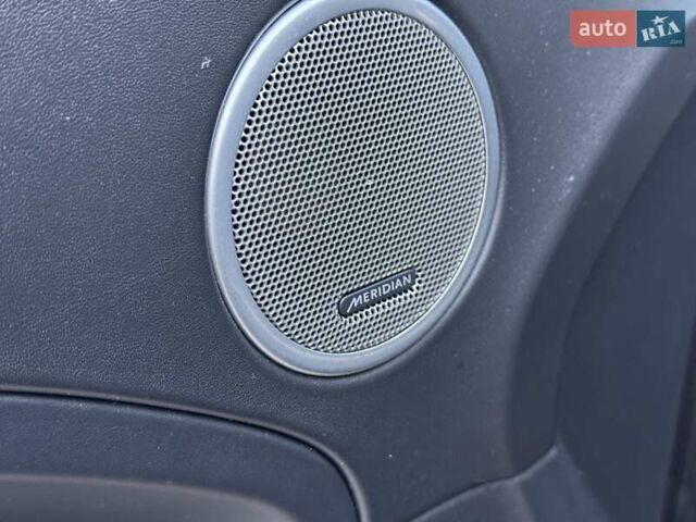 Красный Ленд Ровер Рендж Ровер Эвок, объемом двигателя 2 л и пробегом 125 тыс. км за 15700 $, фото 17 на Automoto.ua