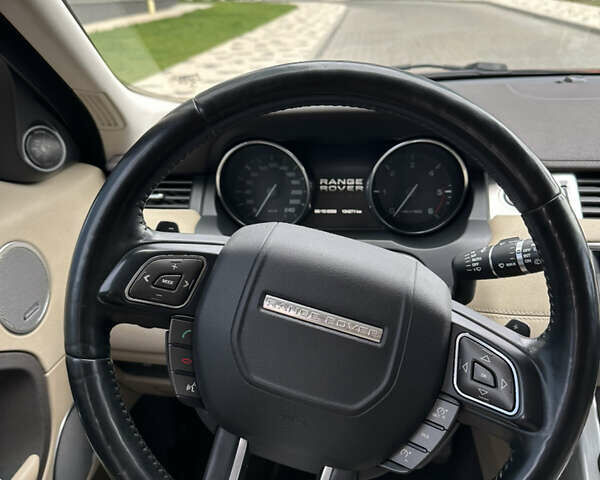 Червоний Ленд Ровер Рендж Ровер Евок, об'ємом двигуна 2.18 л та пробігом 135 тис. км за 19000 $, фото 8 на Automoto.ua