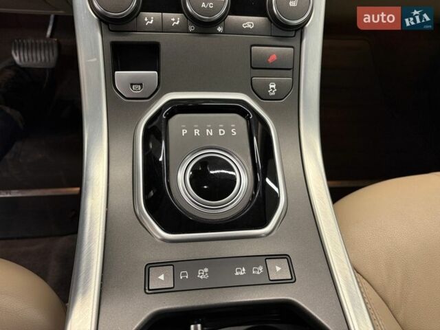 Червоний Ленд Ровер Рендж Ровер Евок, об'ємом двигуна 2.18 л та пробігом 107 тис. км за 22000 $, фото 15 на Automoto.ua