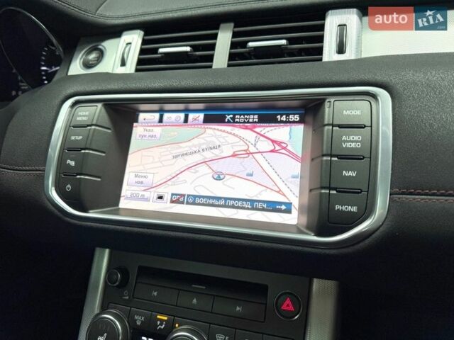 Червоний Ленд Ровер Рендж Ровер Евок, об'ємом двигуна 2.18 л та пробігом 91 тис. км за 18300 $, фото 36 на Automoto.ua
