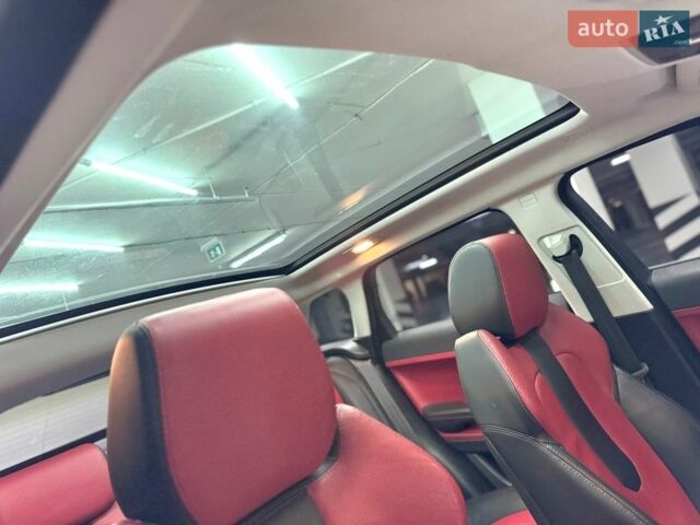 Червоний Ленд Ровер Рендж Ровер Евок, об'ємом двигуна 2.18 л та пробігом 91 тис. км за 18300 $, фото 31 на Automoto.ua