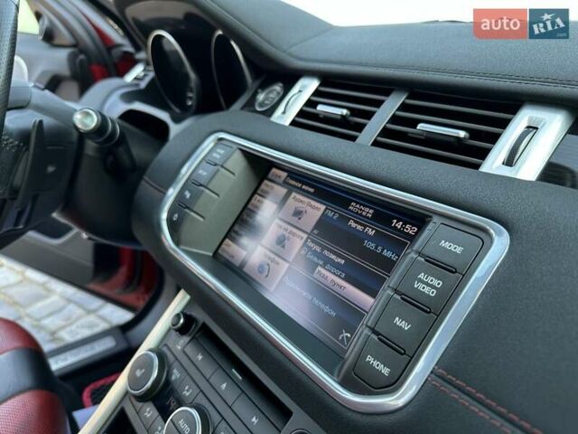 Красный Ленд Ровер Рендж Ровер Эвок, объемом двигателя 2.18 л и пробегом 139 тыс. км за 19777 $, фото 72 на Automoto.ua