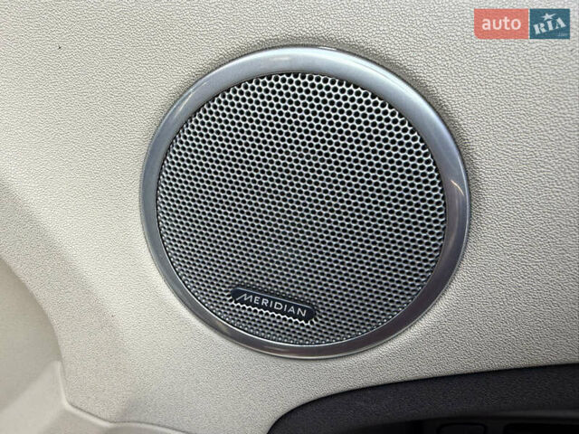 Красный Ленд Ровер Рендж Ровер Эвок, объемом двигателя 2.2 л и пробегом 97 тыс. км за 17500 $, фото 11 на Automoto.ua