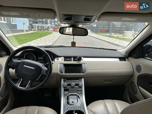 Червоний Ленд Ровер Рендж Ровер Евок, об'ємом двигуна 2.18 л та пробігом 135 тис. км за 19000 $, фото 10 на Automoto.ua