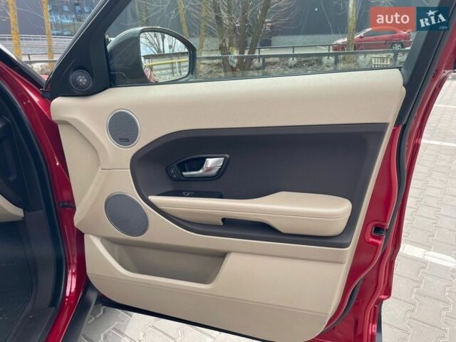 Красный Ленд Ровер Рендж Ровер Эвок, объемом двигателя 2.18 л и пробегом 66 тыс. км за 21900 $, фото 15 на Automoto.ua