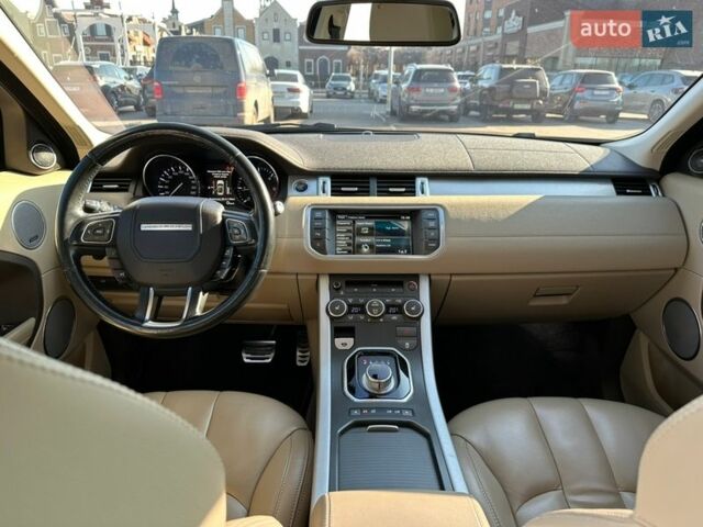 Червоний Ленд Ровер Рендж Ровер Евок, об'ємом двигуна 2.18 л та пробігом 151 тис. км за 17950 $, фото 23 на Automoto.ua