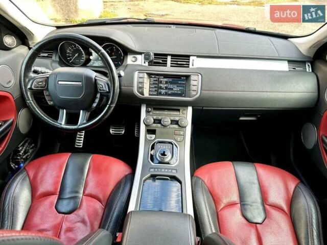 Червоний Ленд Ровер Рендж Ровер Евок, об'ємом двигуна 2.18 л та пробігом 146 тис. км за 19500 $, фото 22 на Automoto.ua