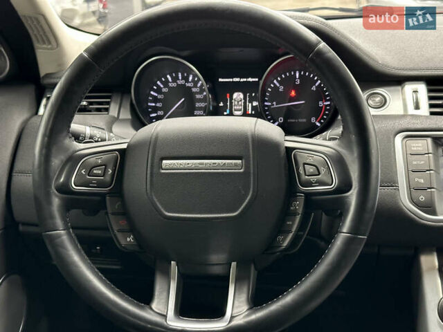 Червоний Ленд Ровер Рендж Ровер Евок, об'ємом двигуна 2.18 л та пробігом 167 тис. км за 15900 $, фото 29 на Automoto.ua