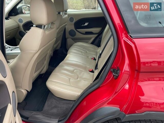 Красный Ленд Ровер Рендж Ровер Эвок, объемом двигателя 2.18 л и пробегом 66 тыс. км за 21900 $, фото 16 на Automoto.ua