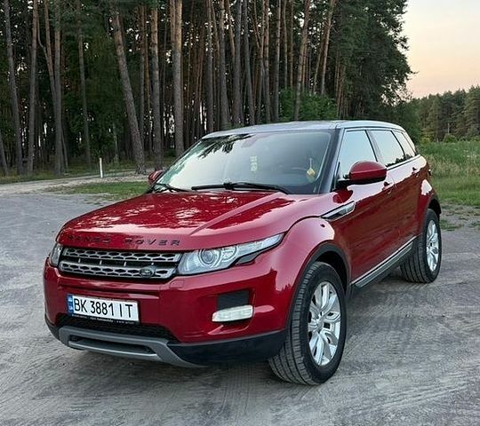 Червоний Ленд Ровер Рендж Ровер Евок, об'ємом двигуна 2.2 л та пробігом 250 тис. км за 17300 $, фото 10 на Automoto.ua