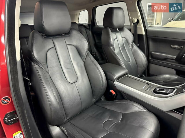 Червоний Ленд Ровер Рендж Ровер Евок, об'ємом двигуна 2.18 л та пробігом 167 тис. км за 15900 $, фото 23 на Automoto.ua