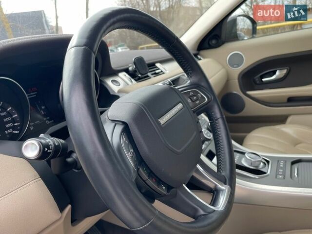 Красный Ленд Ровер Рендж Ровер Эвок, объемом двигателя 2.18 л и пробегом 66 тыс. км за 21900 $, фото 10 на Automoto.ua