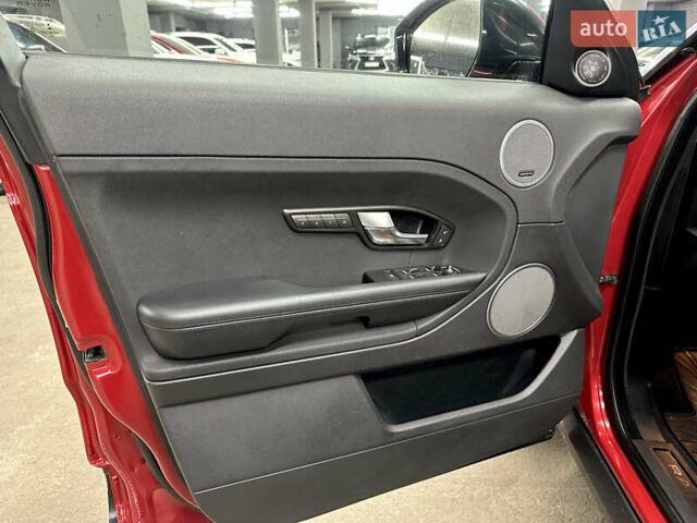 Червоний Ленд Ровер Рендж Ровер Евок, об'ємом двигуна 2.18 л та пробігом 167 тис. км за 15900 $, фото 15 на Automoto.ua