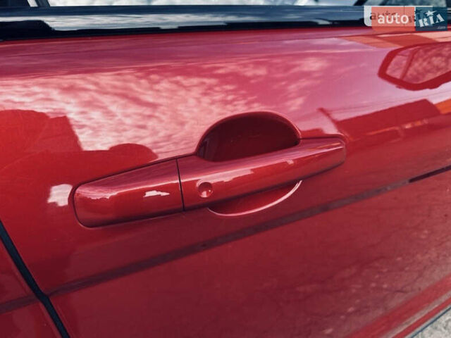 Червоний Ленд Ровер Рендж Ровер Евок, об'ємом двигуна 2.18 л та пробігом 146 тис. км за 19500 $, фото 30 на Automoto.ua