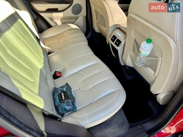 Червоний Ленд Ровер Рендж Ровер Евок, об'ємом двигуна 2.18 л та пробігом 151 тис. км за 17950 $, фото 29 на Automoto.ua