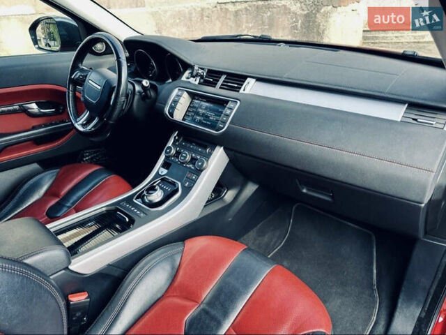 Червоний Ленд Ровер Рендж Ровер Евок, об'ємом двигуна 2.18 л та пробігом 146 тис. км за 19500 $, фото 26 на Automoto.ua