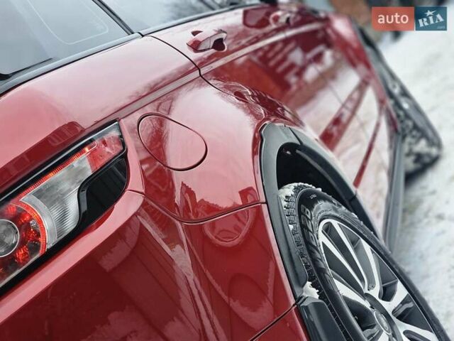 Красный Ленд Ровер Рендж Ровер Эвок, объемом двигателя 2 л и пробегом 147 тыс. км за 18800 $, фото 13 на Automoto.ua