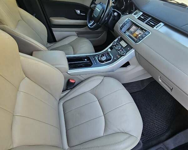 Красный Ленд Ровер Рендж Ровер Эвок, объемом двигателя 2.18 л и пробегом 165 тыс. км за 17900 $, фото 53 на Automoto.ua