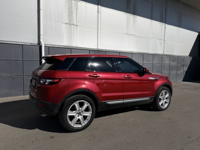 Червоний Ленд Ровер Рендж Ровер Евок, об'ємом двигуна 2 л та пробігом 99 тис. км за 15600 $, фото 14 на Automoto.ua