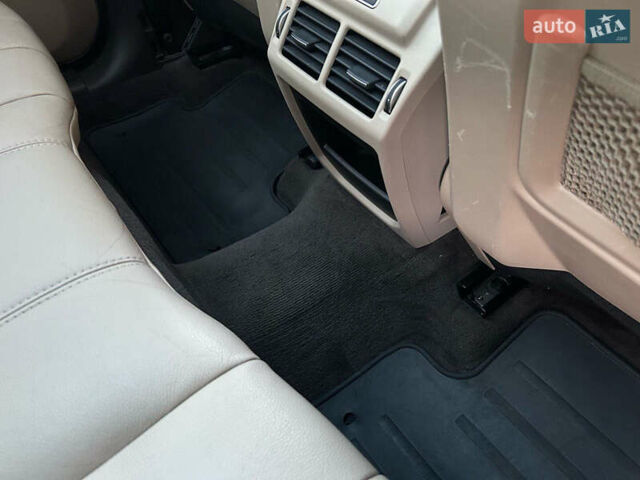 Красный Ленд Ровер Рендж Ровер Эвок, объемом двигателя 2 л и пробегом 90 тыс. км за 18000 $, фото 16 на Automoto.ua