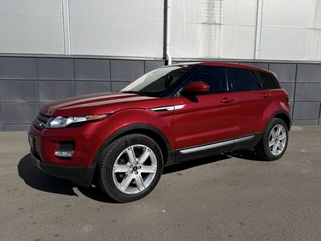 Червоний Ленд Ровер Рендж Ровер Евок, об'ємом двигуна 2 л та пробігом 99 тис. км за 15600 $, фото 13 на Automoto.ua