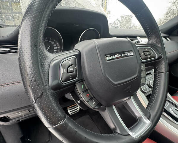 Червоний Ленд Ровер Рендж Ровер Евок, об'ємом двигуна 2 л та пробігом 148 тис. км за 16800 $, фото 23 на Automoto.ua