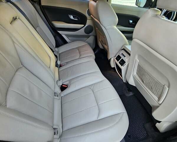 Красный Ленд Ровер Рендж Ровер Эвок, объемом двигателя 2.18 л и пробегом 165 тыс. км за 17900 $, фото 54 на Automoto.ua