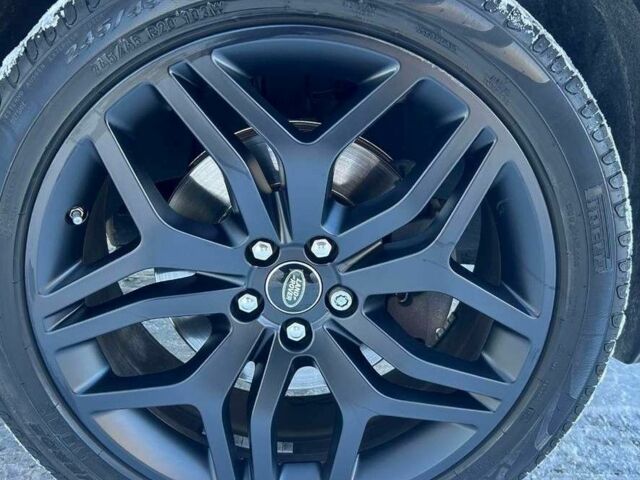 Красный Ленд Ровер Рендж Ровер Эвок, объемом двигателя 2 л и пробегом 177 тыс. км за 5335 $, фото 3 на Automoto.ua